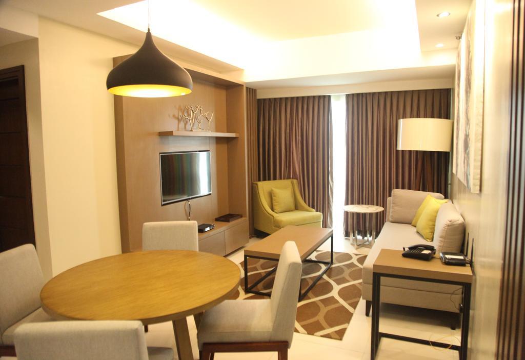 Padgett Place Prime Suites Cebu Exterior foto